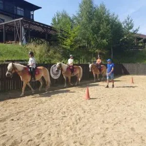 Potcoava - destinatie de vacanta ecoturistica, experiente memorabile de tabara