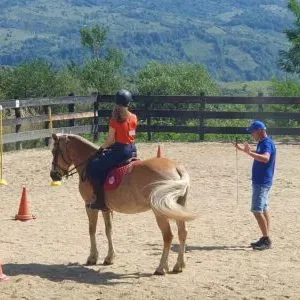 Potcoava - destinatie de vacanta ecoturistica, experiente memorabile de tabara