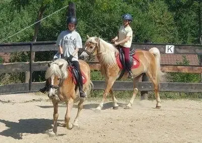 Potcoava - destinatie de vacanta ecoturistica, experiente memorabile de tabara
